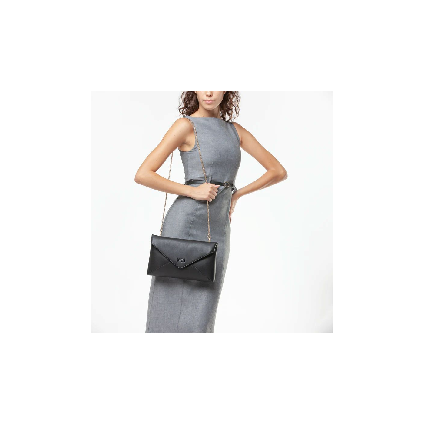 V73 POCHETTE