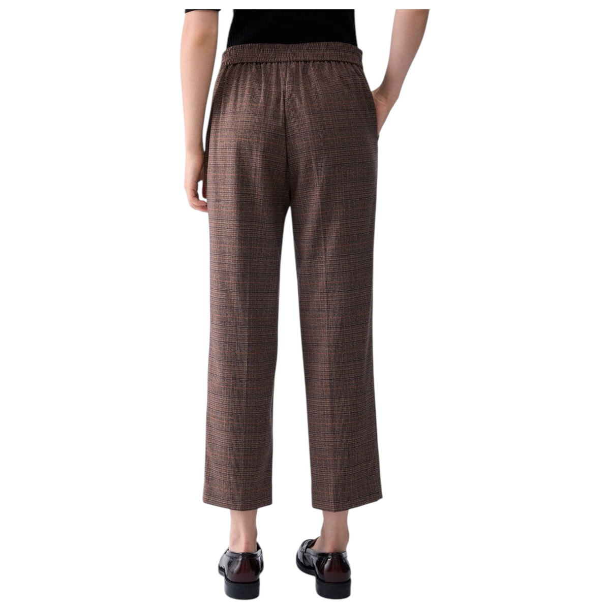 Pantaloni a sigaretta in tessuto tinto filo marrone con vita elastica, vista posteriore